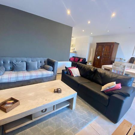 אוסטנדה Deluxe Apartment With Shared Pool מראה חיצוני תמונה
