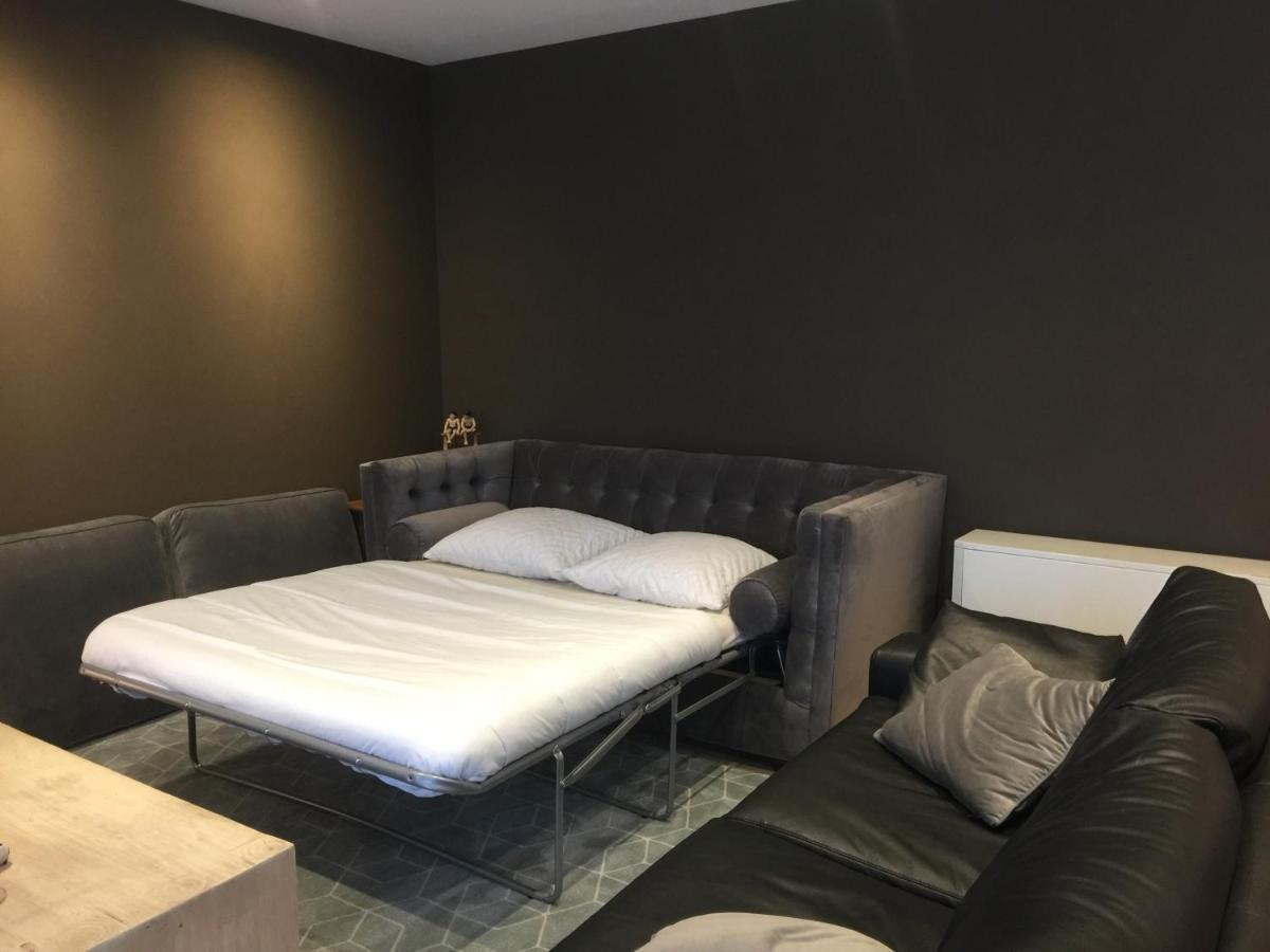 אוסטנדה Deluxe Apartment With Shared Pool מראה חיצוני תמונה