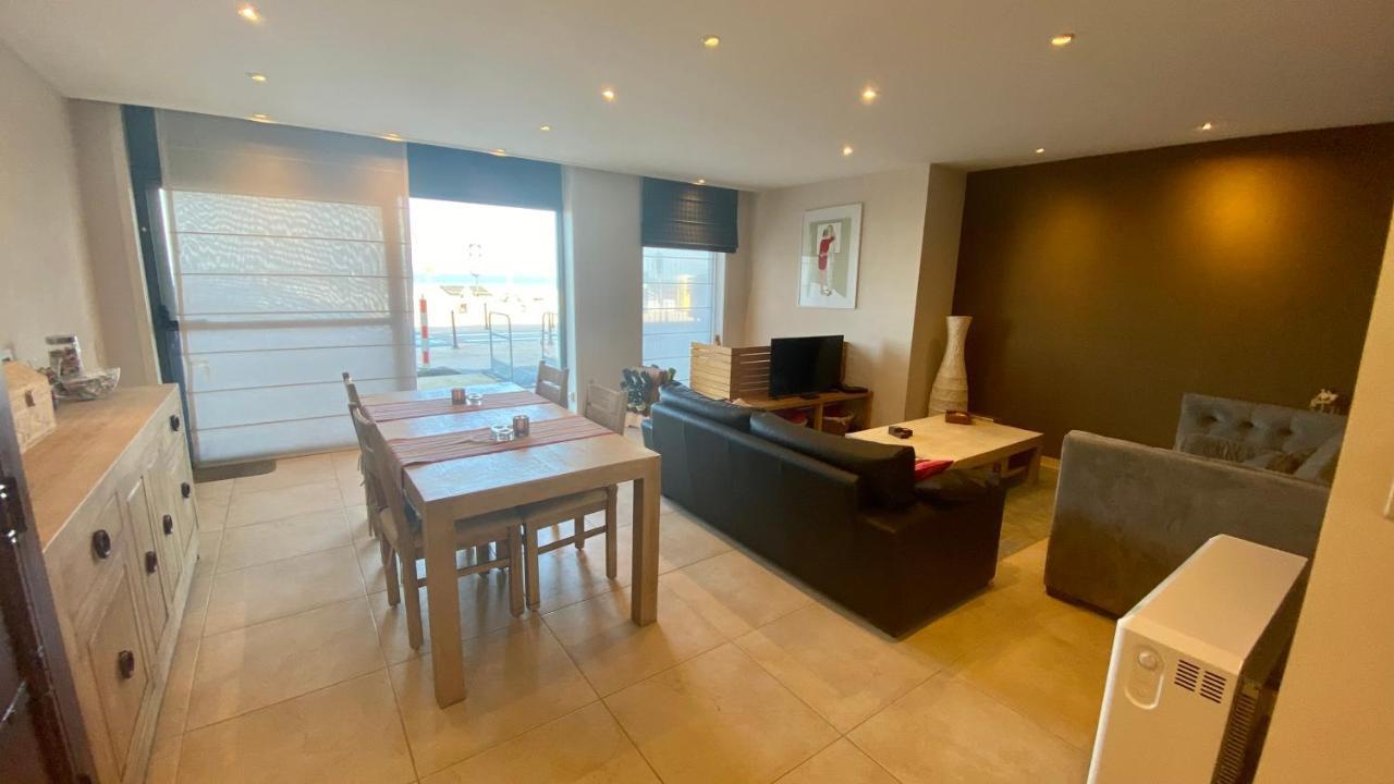 אוסטנדה Deluxe Apartment With Shared Pool מראה חיצוני תמונה