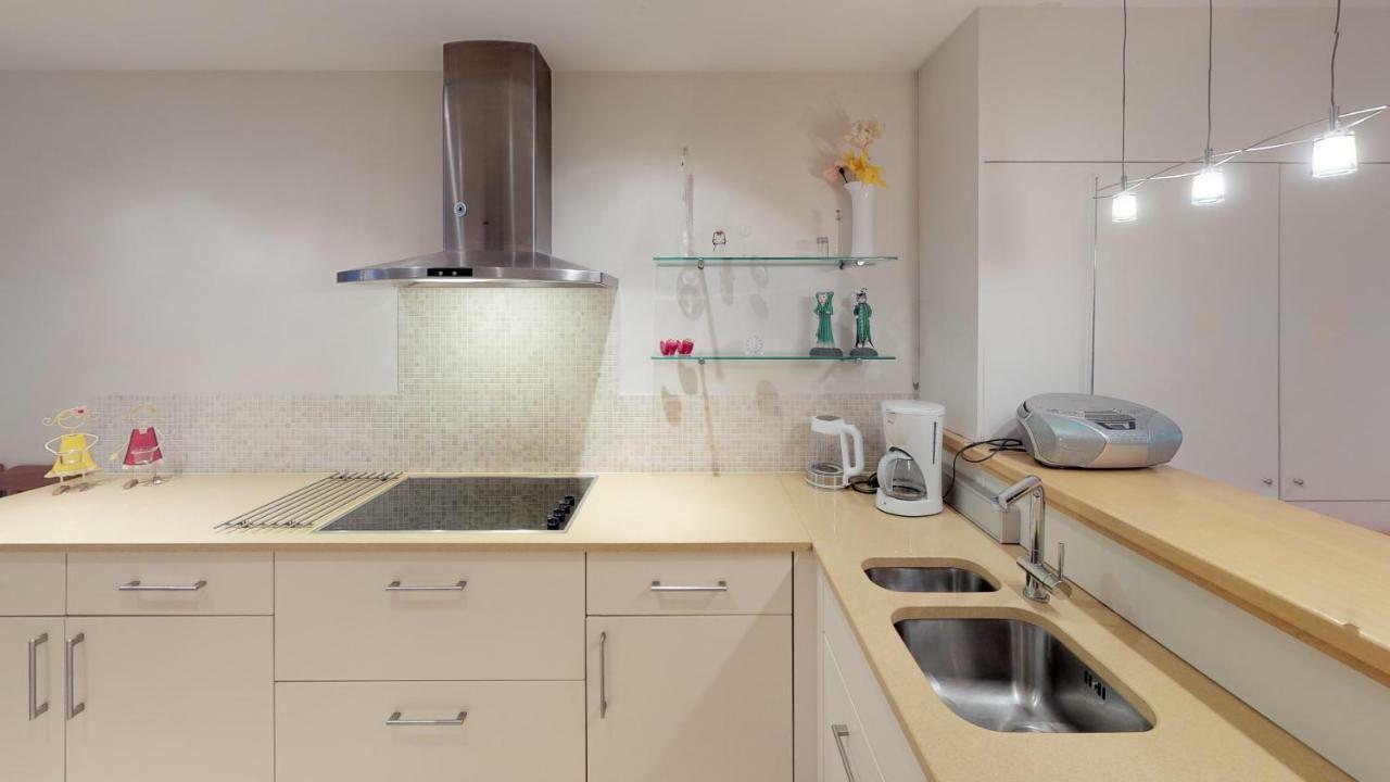 אוסטנדה Deluxe Apartment With Shared Pool מראה חיצוני תמונה